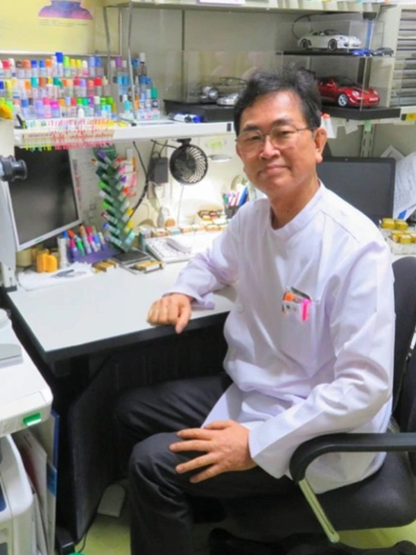 桑山眼科　院長　桑山 正美